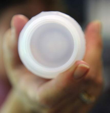 empty sample that you can use to mix with urine and water