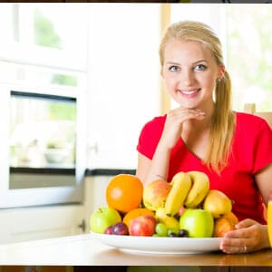 woman with healthy fruits